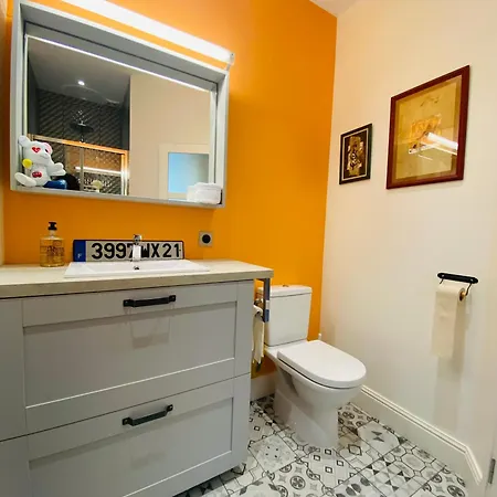 Habitación en casa particular Le Nid Des Petits A 15 Min De Bordeaux